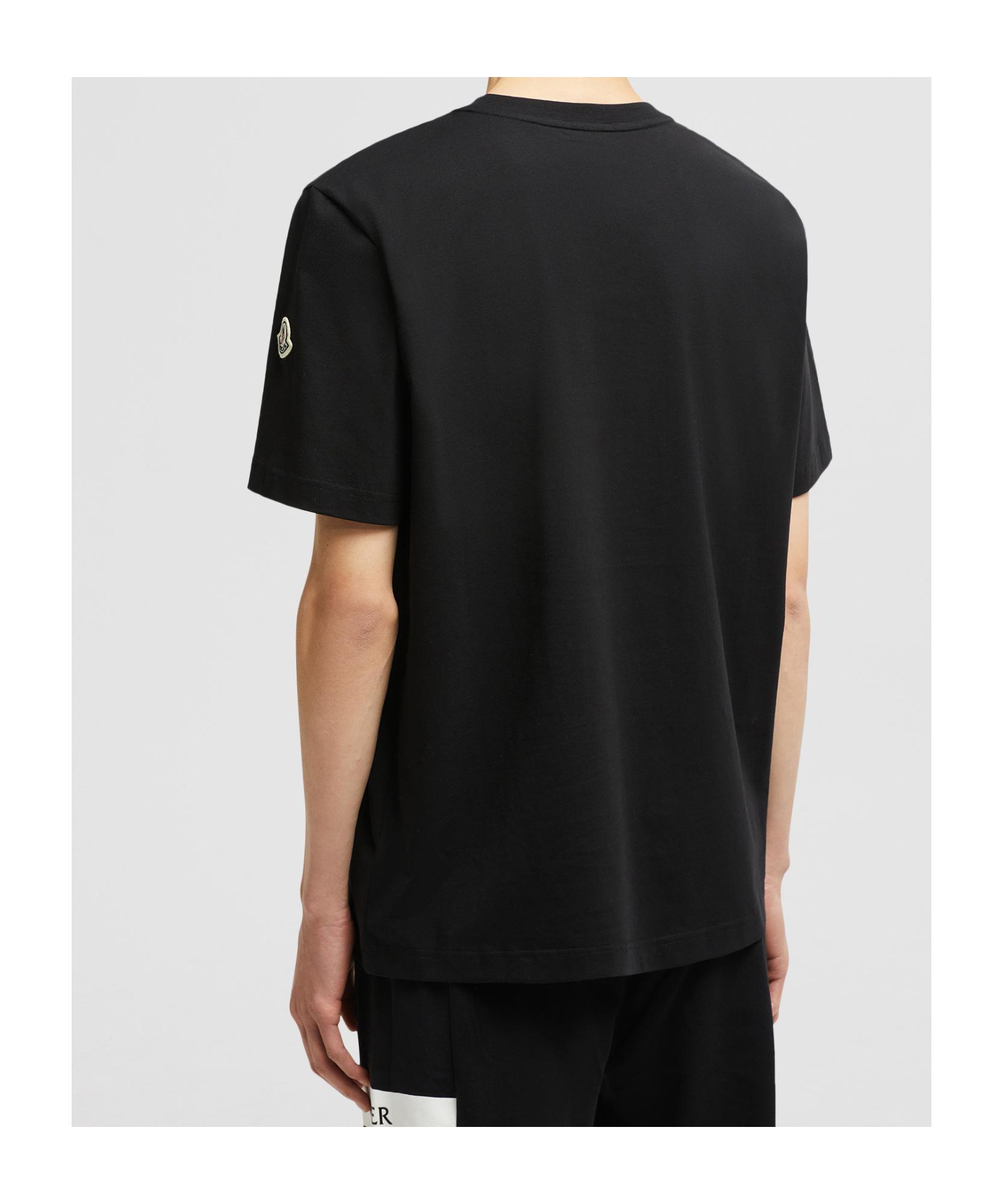 MONCLER Men's Cotton T-shirt With Rubberised Logo In Black Product Image
