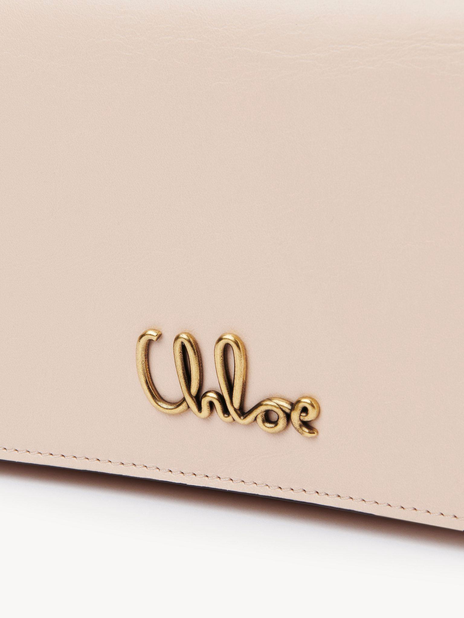 Chloé Iconic flap wallet on chain in shiny leather Product Image
