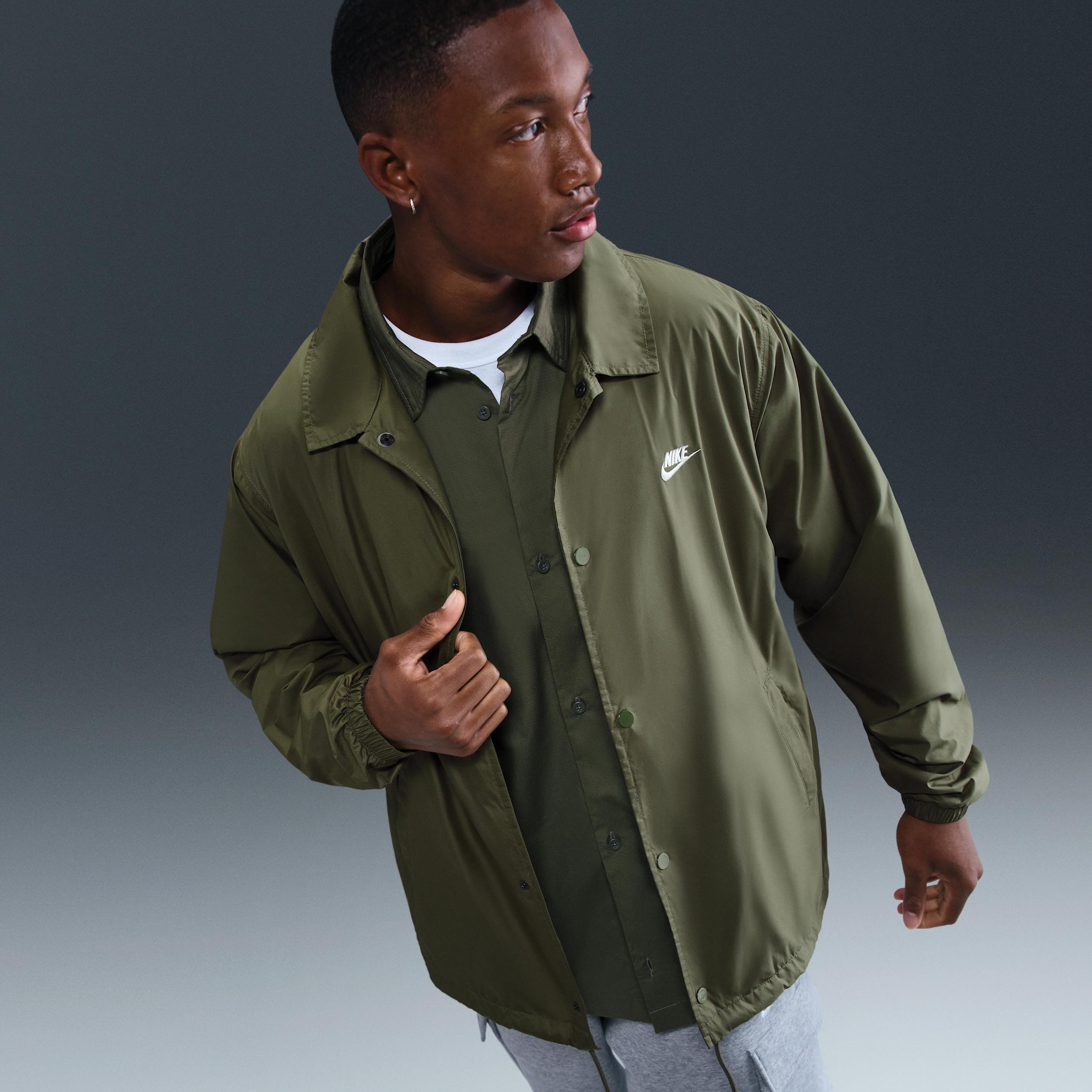 Nike Men's Club Coaches' Jacket Product Image