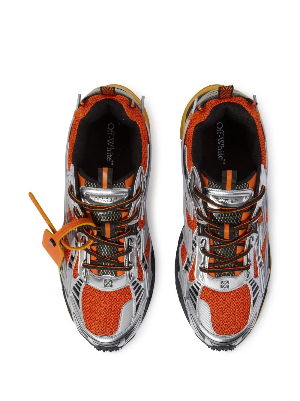 Be Right Back sneakers Product Image