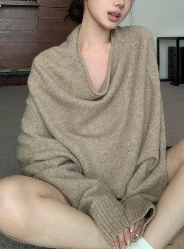 Set: Boat Neck Sweater + Elastic Waist Knit Shorts Product Image