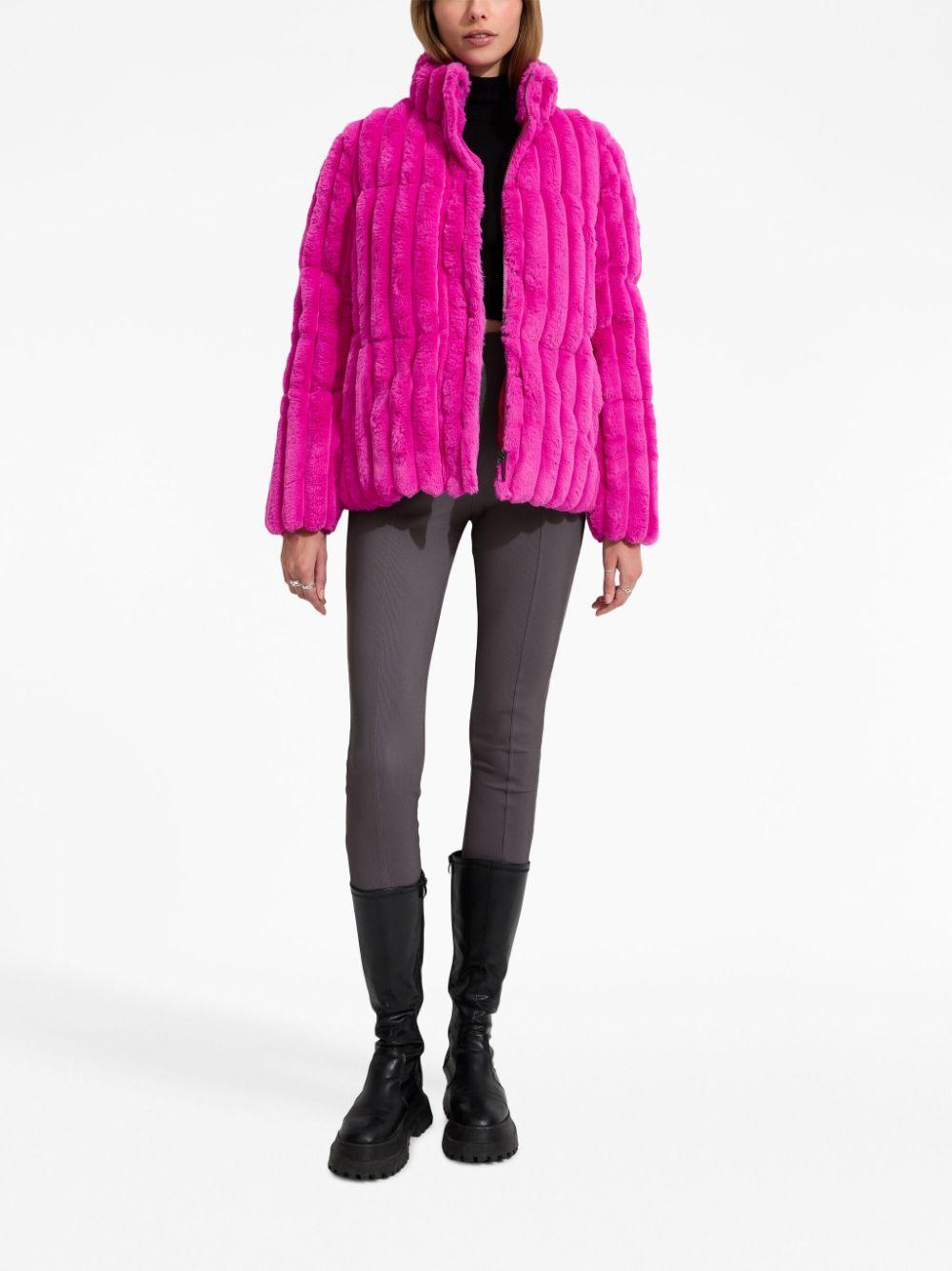 Recurrence faux-fur puffer packet Product Image