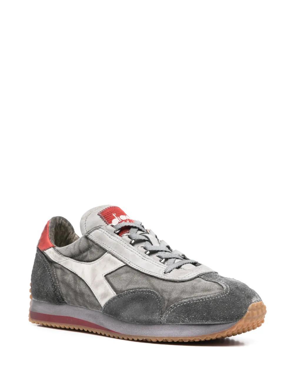 Equipe sneakers Product Image