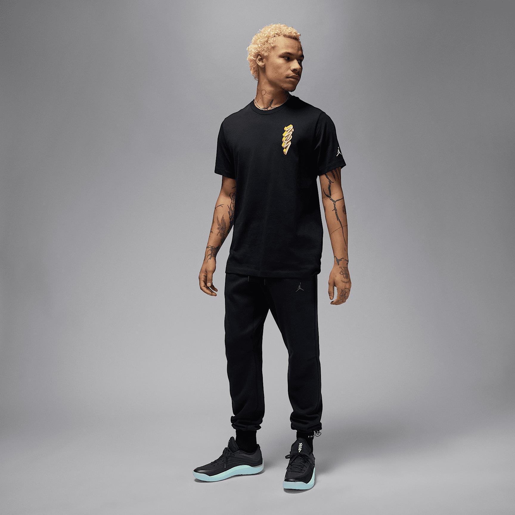 Zion 4 Basketball Shoes Product Image