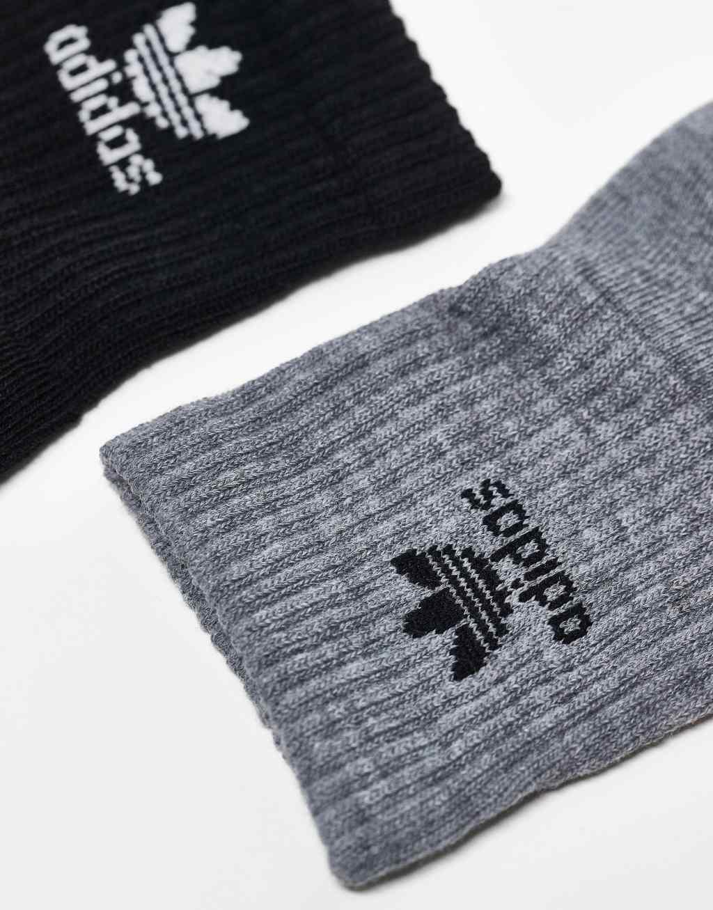 adidas Originals Unisex Trefoil 6 pack quarter socks in black and gray Product Image