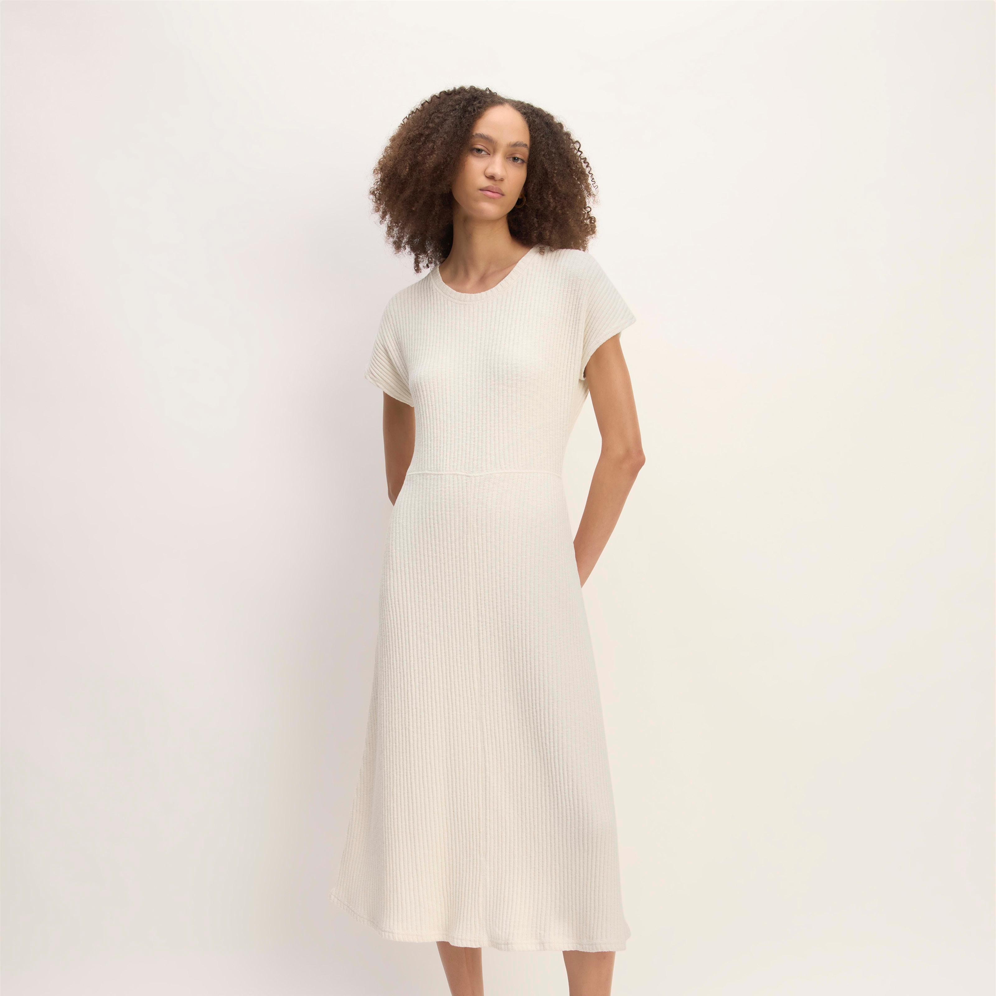 The Rib-Knit Cap-Sleeve Midi Dress Product Image