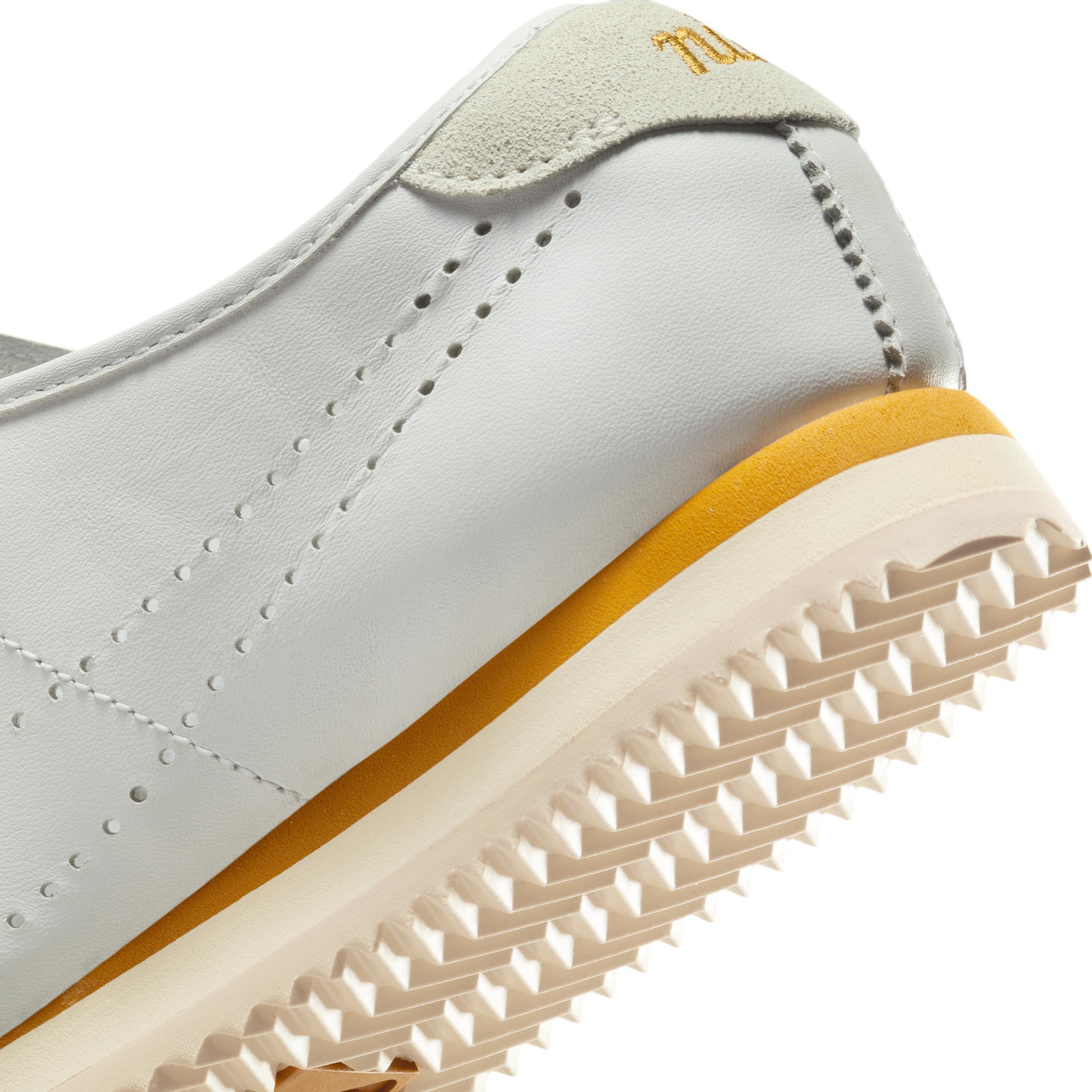 Nike Women's Cortez Leather Shoes Product Image