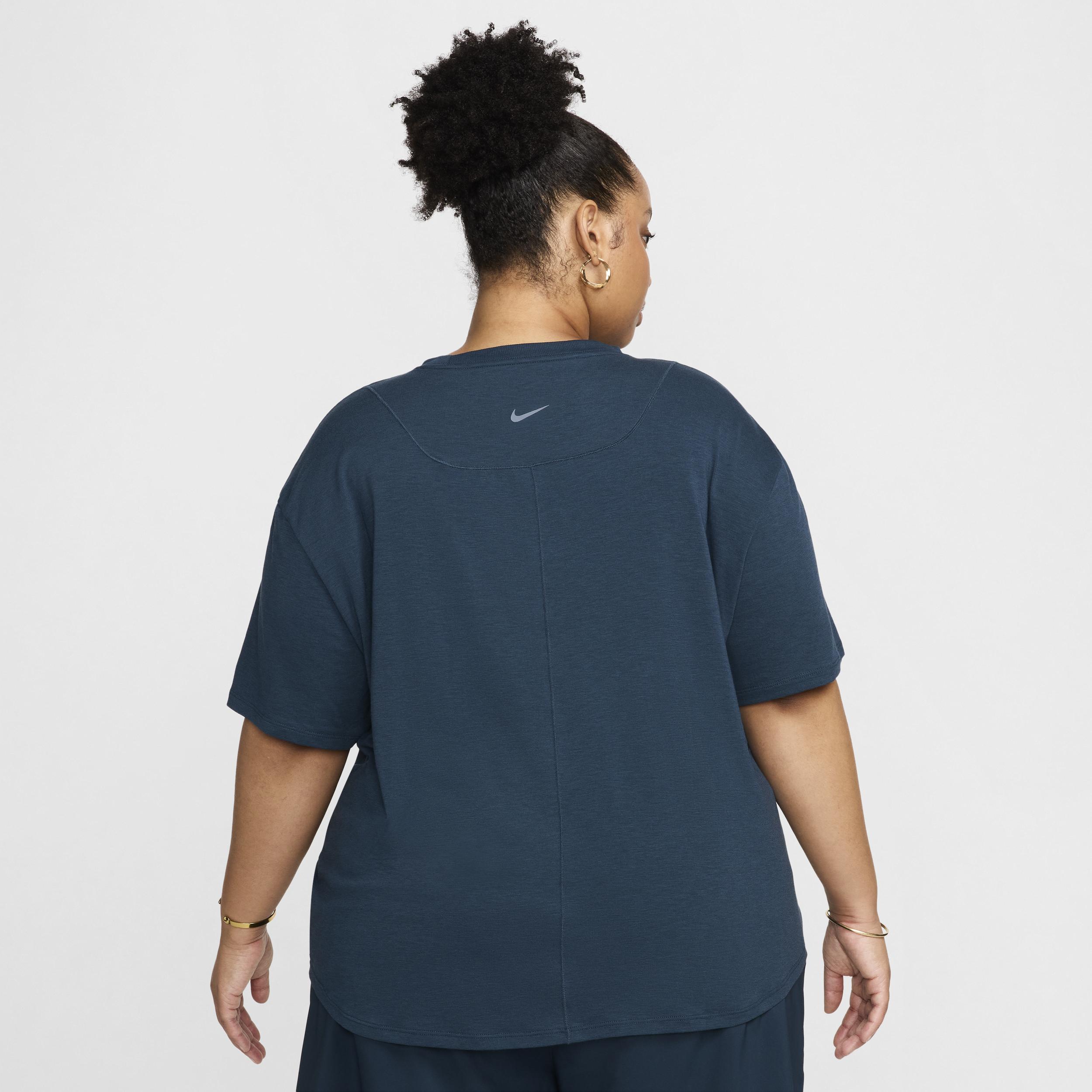 Nike One Relaxed Women's Dri-FIT Short-Sleeve Top (Plus Size) Product Image