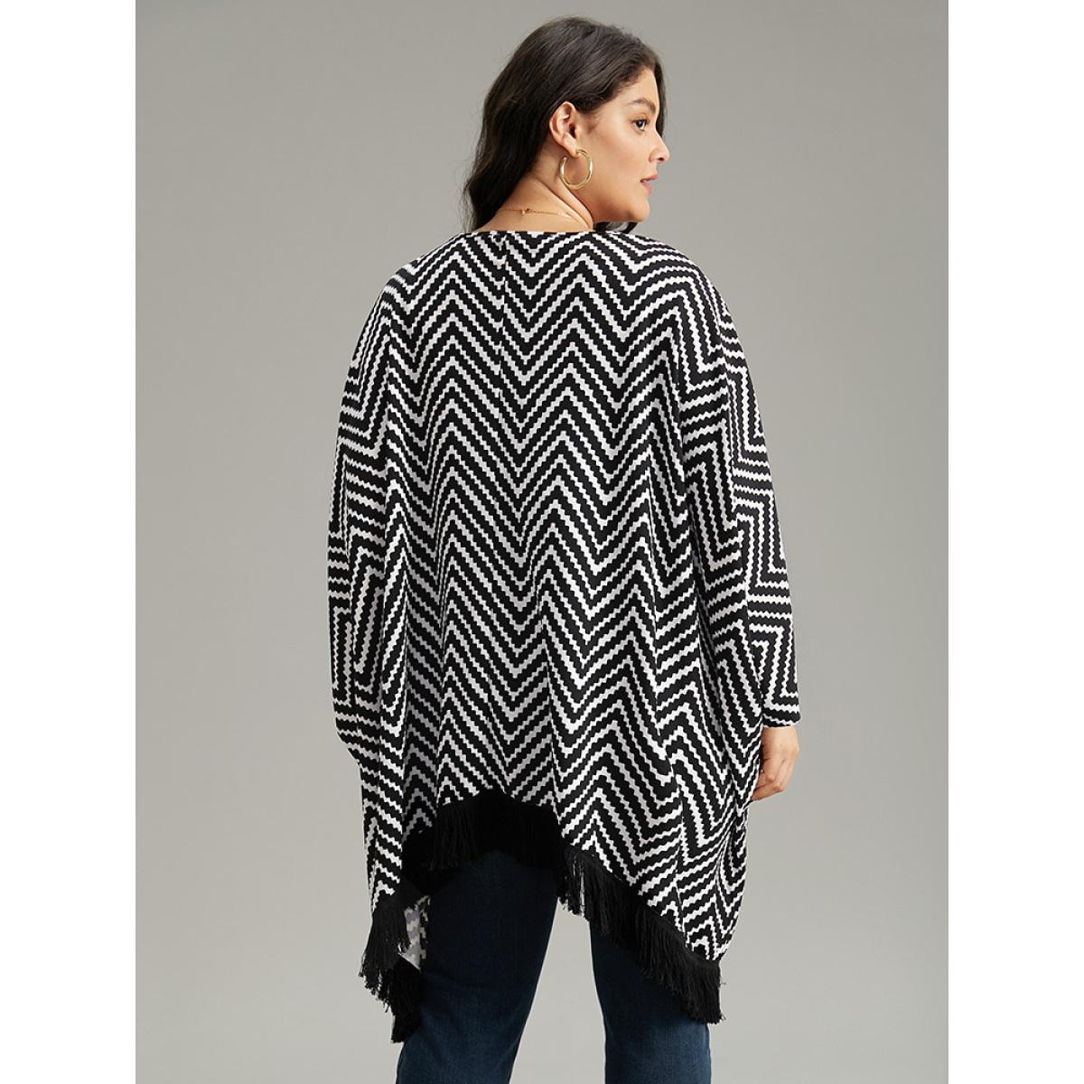 Plus Size Halloween Geometric Tassel Trim Dolman Sleeve Kimono Women Black Casual Tassels Loose Dailywear Kimonos BloomChic 12/L Product Image