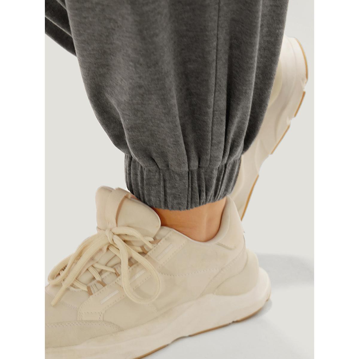 Plain Pocket Elastic Waist Carrot Sweatpants DarkGray Plus Size Women Casual Dailywear Plain 28/5X Bloomchic Product Image
