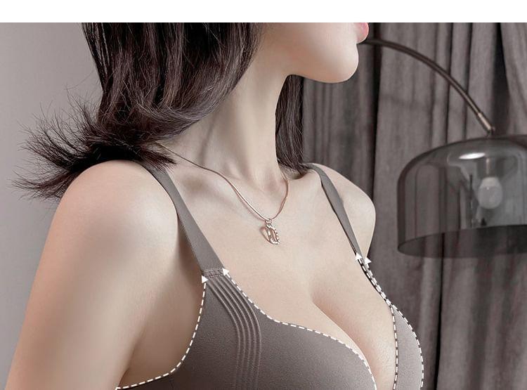Plain Seamless Wireless Bra Product Image