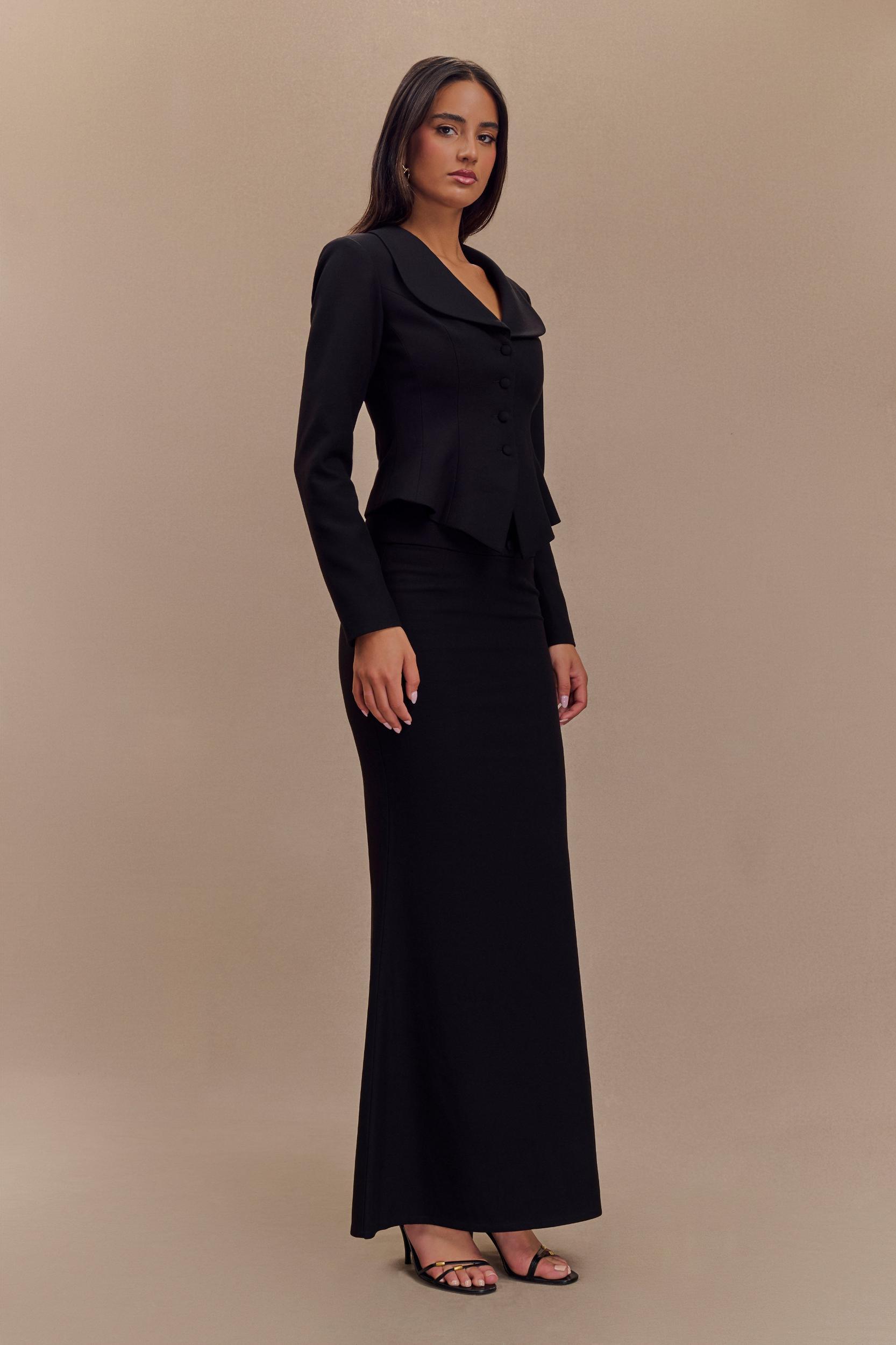 Gracia Suiting Long Sleeve Blazer - Black Product Image