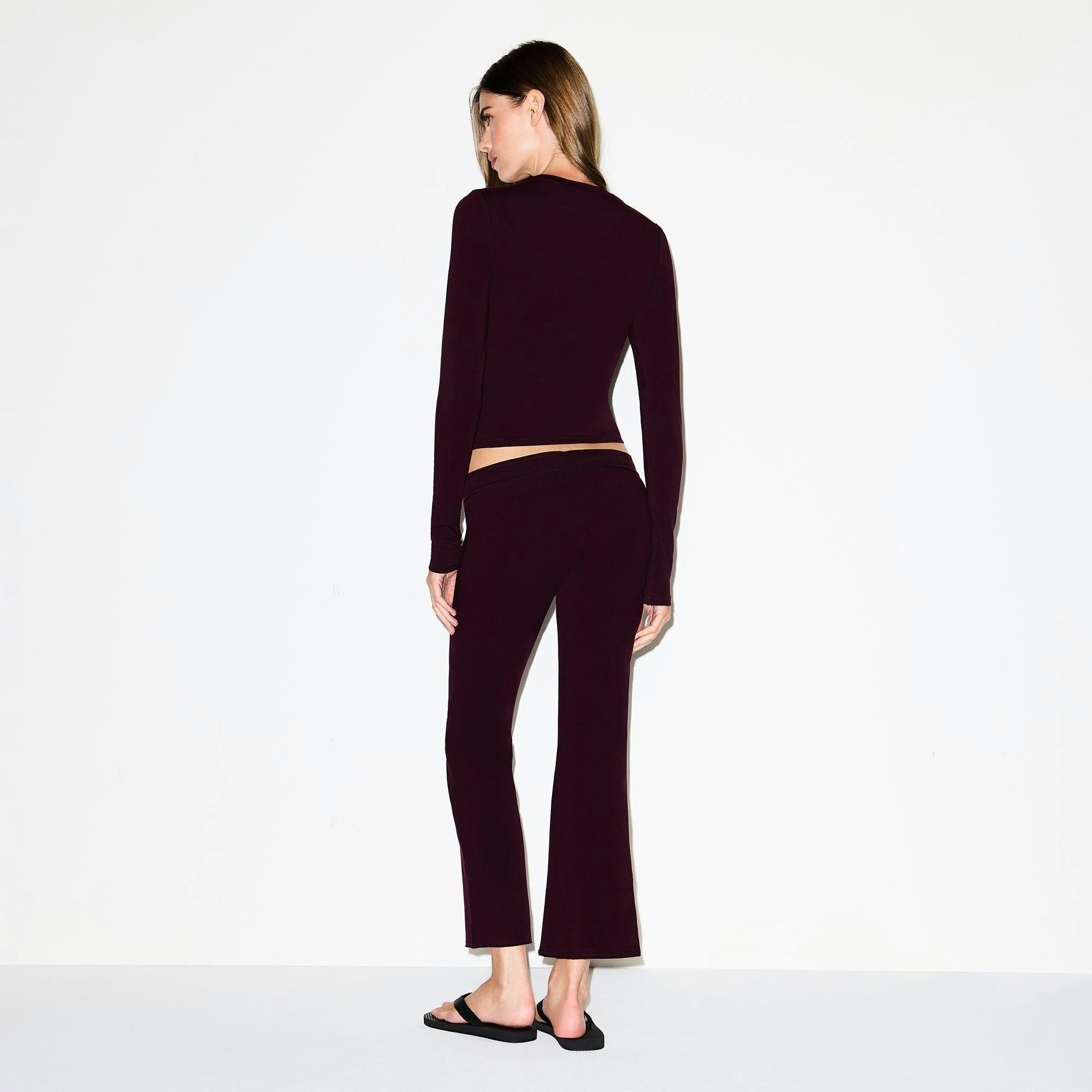 COTTON JERSEY LONG SLEEVE T-SHIRT | CURRANT Product Image