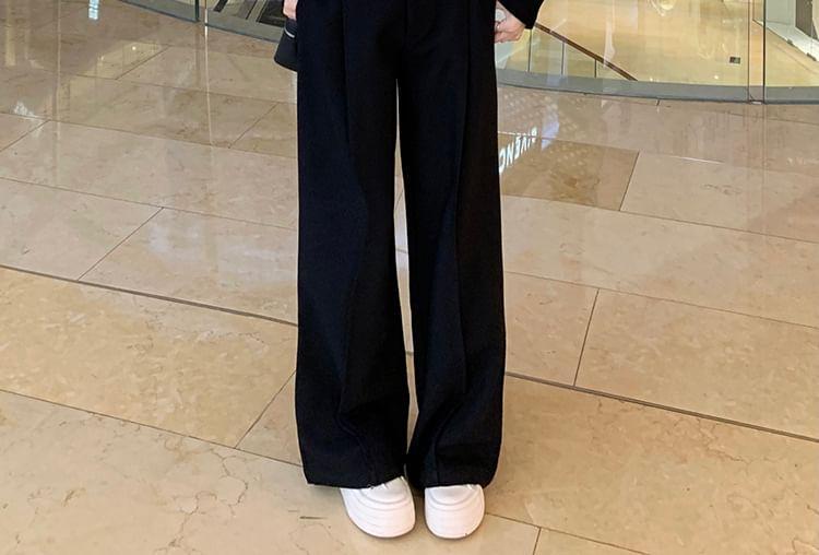 Plain Button-Up Crop Cardigan Product Image