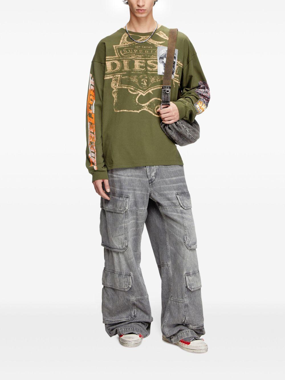 T-Boxt-ls-Slits-R5 T-shirt Product Image