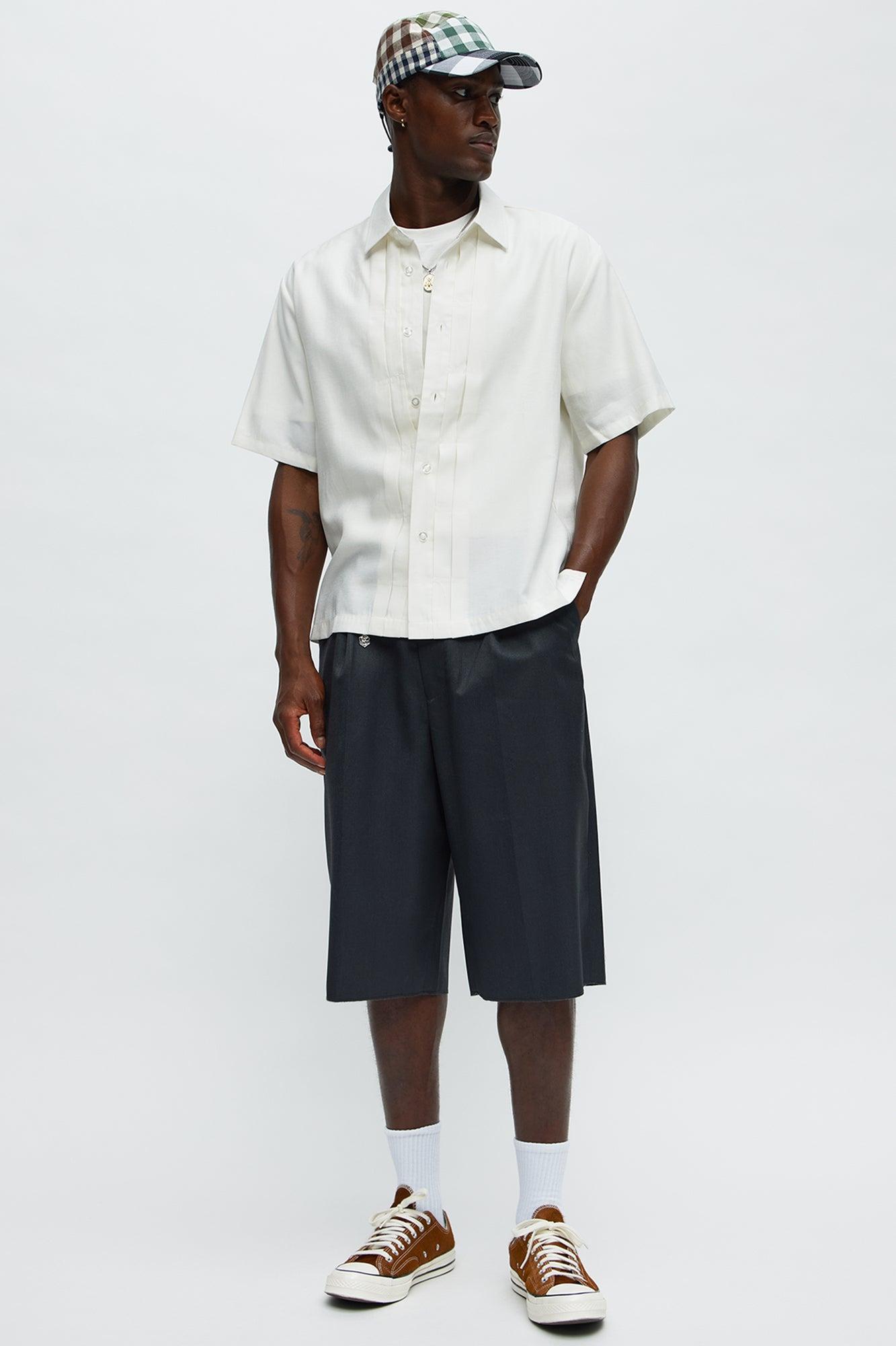 Baggy Pleated Trouser Shorts - Grey Product Image