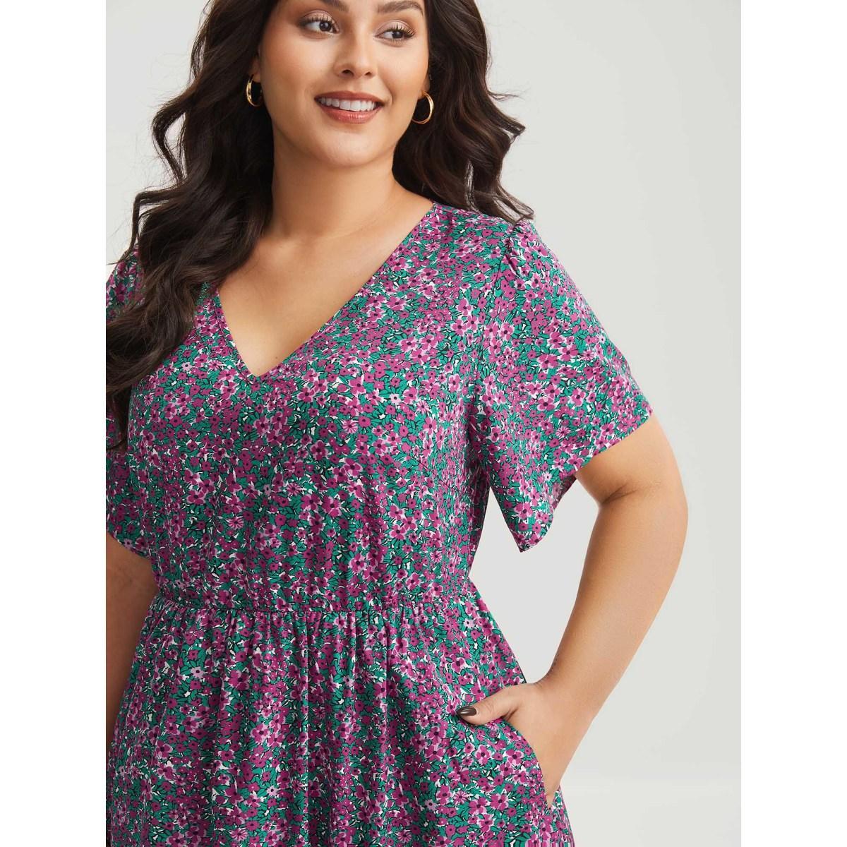 Plus Size Floral Print V-Neck Tiered Midi Dress DarkViolet Women V-neck Short sleeve Curvy BloomChic 26/4X Product Image