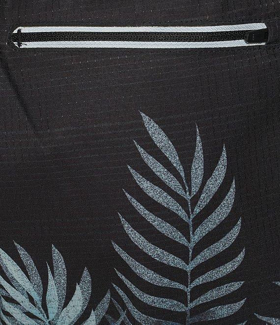 Tommy Bahama Huntington Frond Away 8#double; Inseam Swim Trunks Product Image