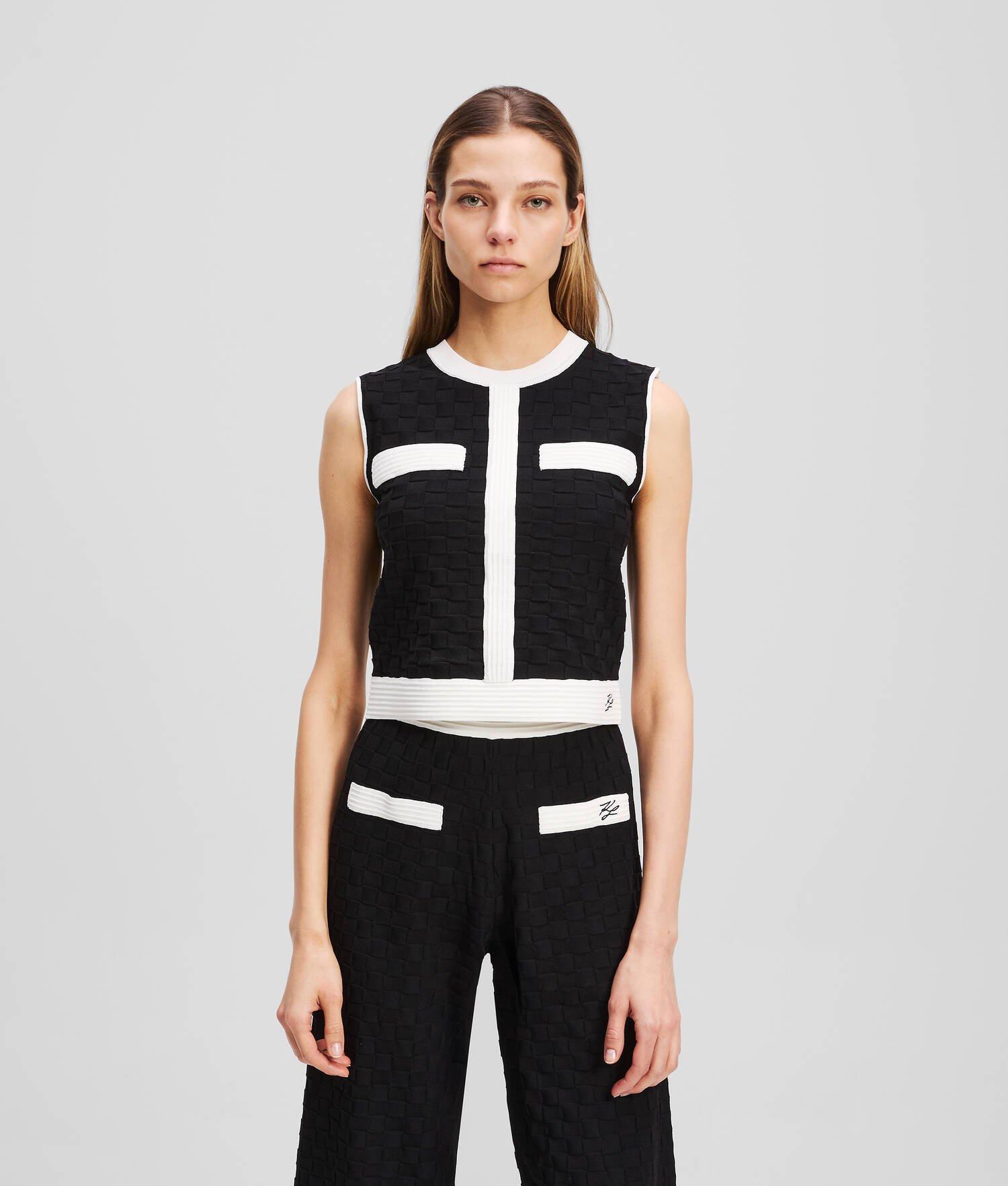 CONTRAST PIPING KNIT TOP Product Image
