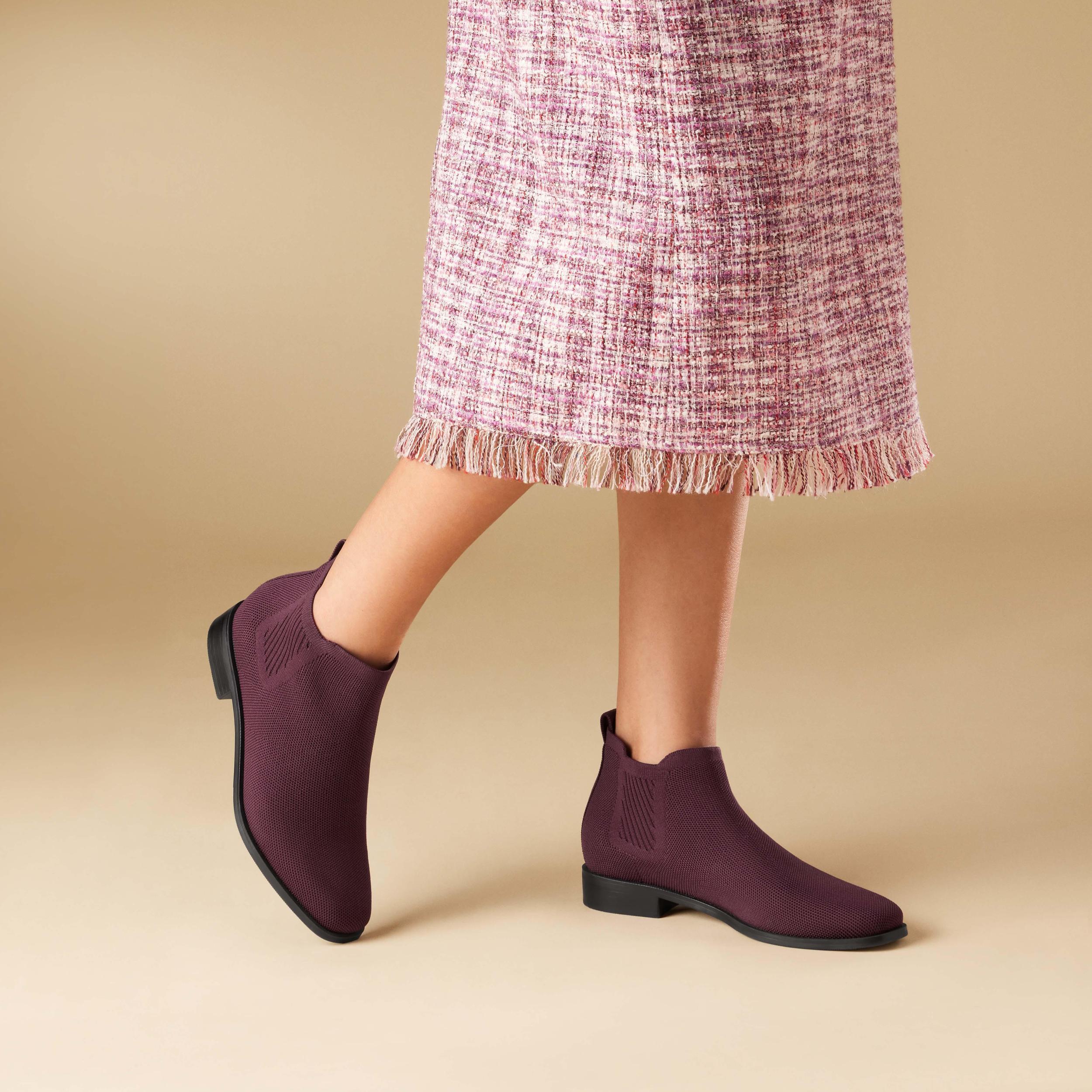 Square-Toe Water-Repellent Ankle Boots (Ryan Pro) Product Image
