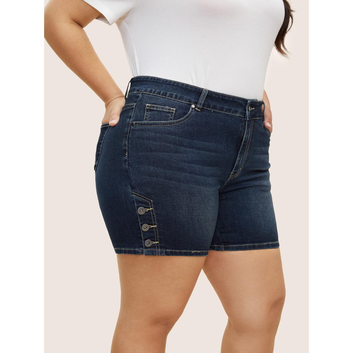 Plus Size Dark Wash Slit Hem Button Detail Denim Shorts Women Denimindigo Button High stretch Everyday Slanted pocket Casual Denim Shorts BloomChic 22/3X Product Image
