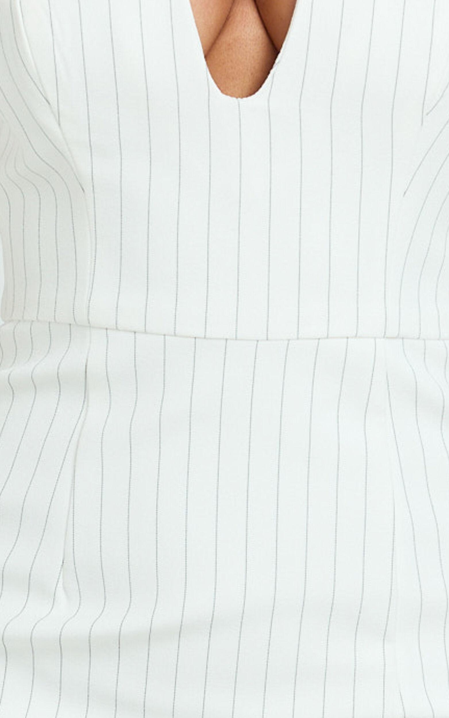 Wendy Midi Dress - Strapless Sweetheart Neckline Fitted Side Split Dress in White/Black Product Image