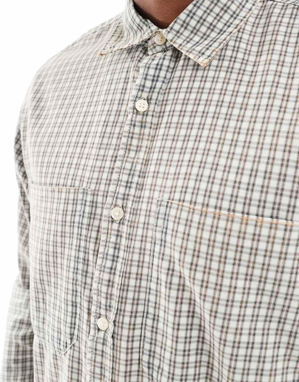 Pull&Bear checked long sleeve shirt in white and black Product Image
