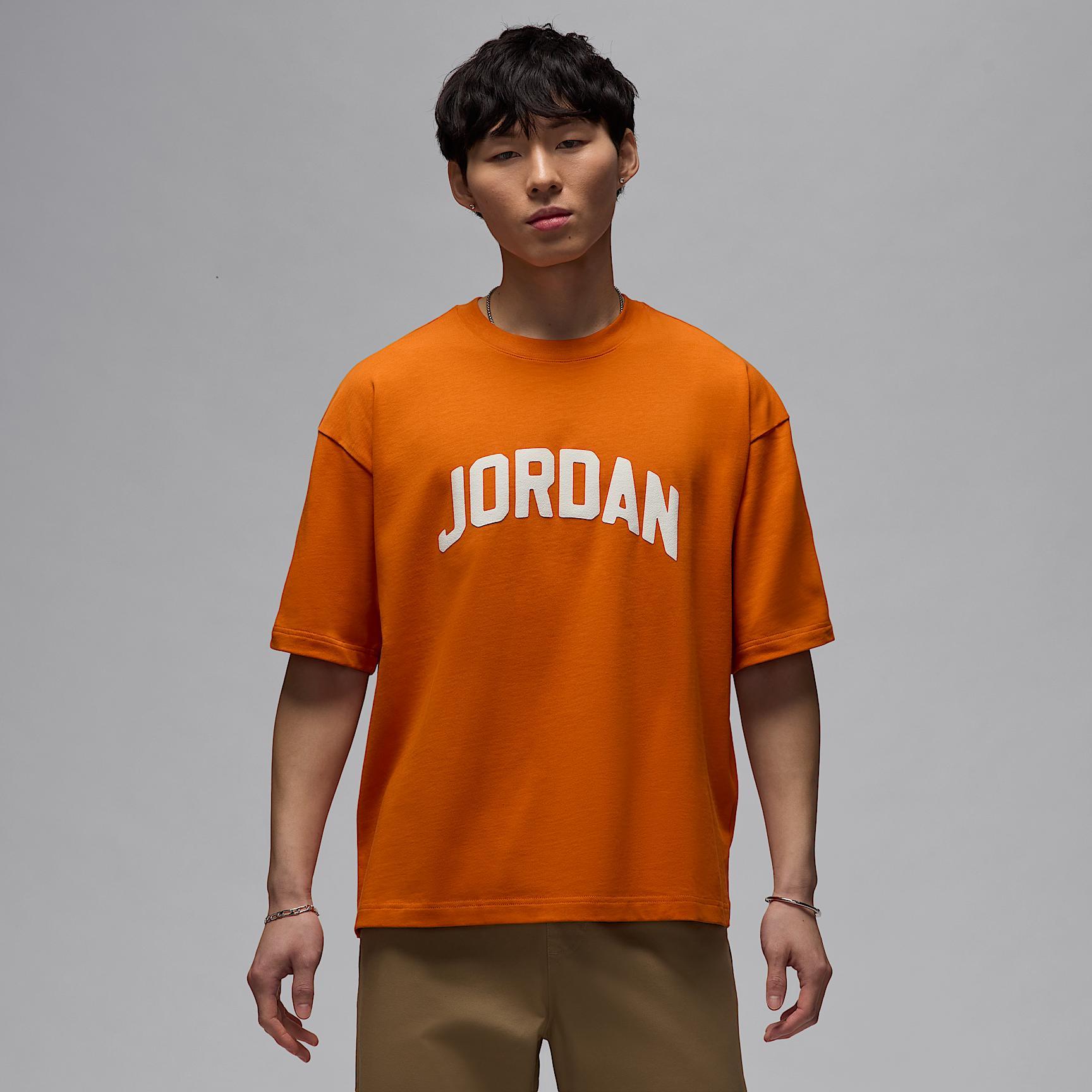 Jordan Flight Essentials Men's T-Shirt Product Image