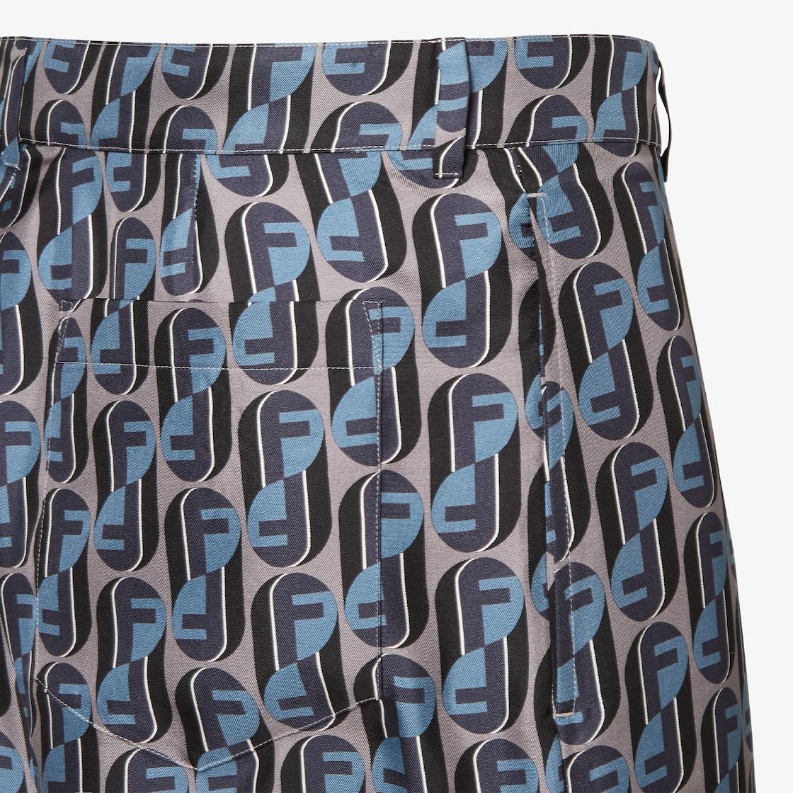 BermudasBlue printed silk shorts Product Image