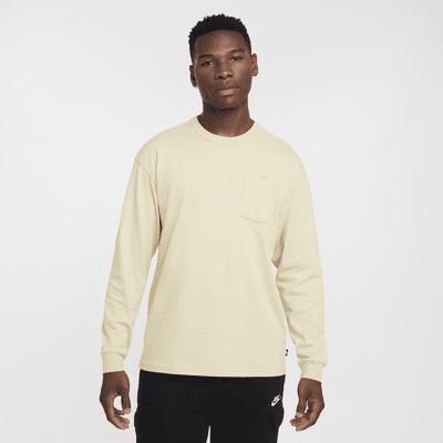 Nike Sportswear Premium Essentials Men's Long-Sleeve Pocket T-Shirt Product Image
