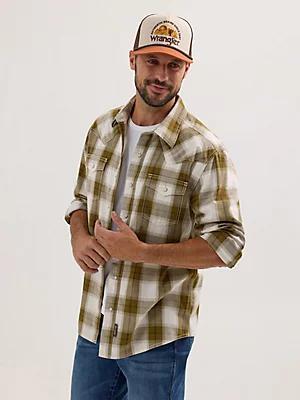 Men's Wrangler Retro® Premium Long Sleeve Western Snap Plaid Shirt in Turqs Product Image