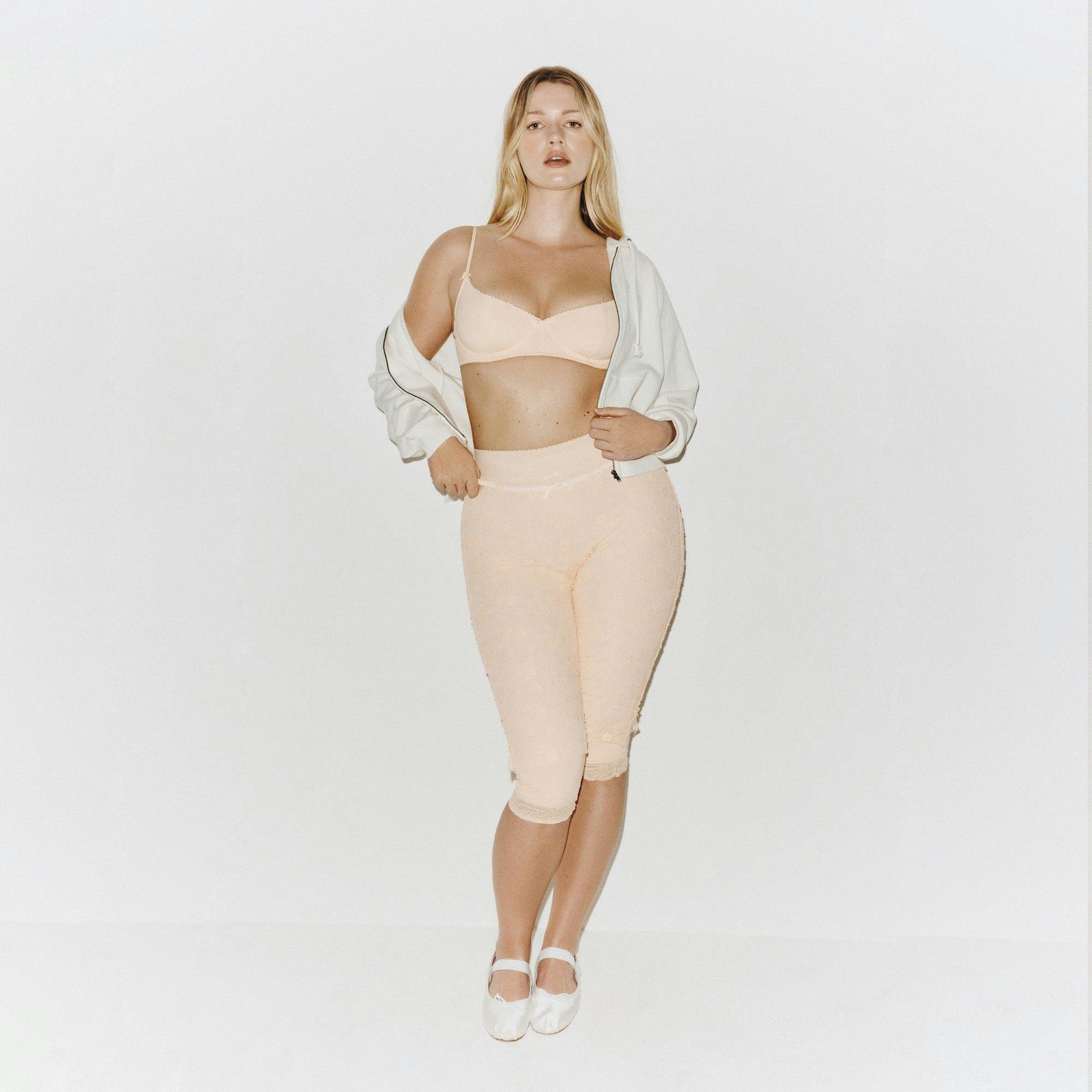 VINTAGE SHAPEWEAR CAPRI | SUNKISSED Product Image