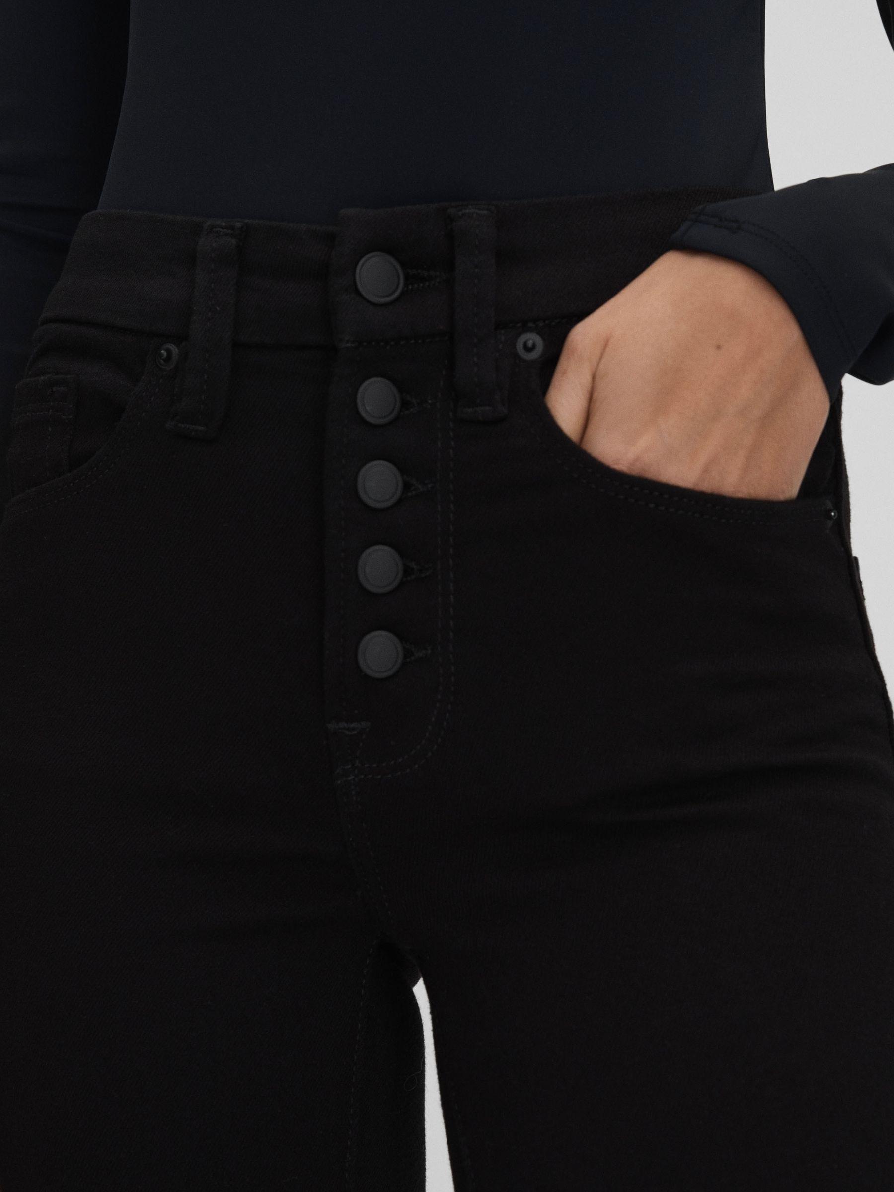 Good American Flared Jeans in Black Product Image