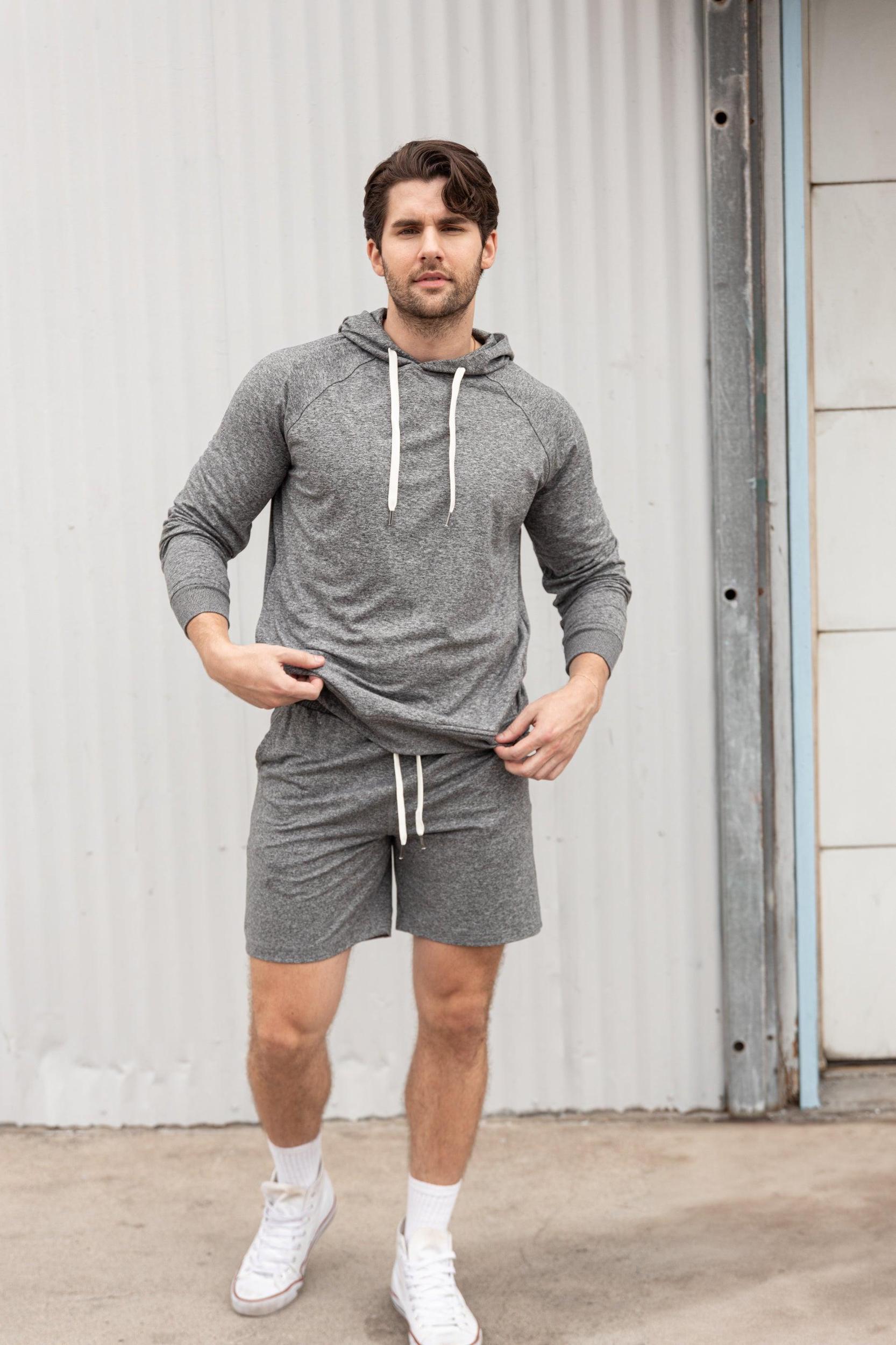 Men's Roam™ Short Product Image