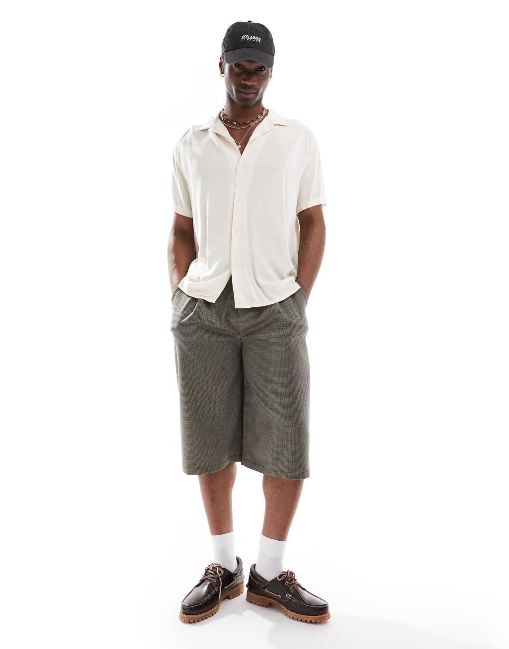 Reclaimed Vintage viscose camp collar shirt in ecru Product Image