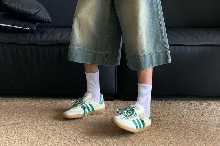 Low Rise Washed Denim Shorts Product Image