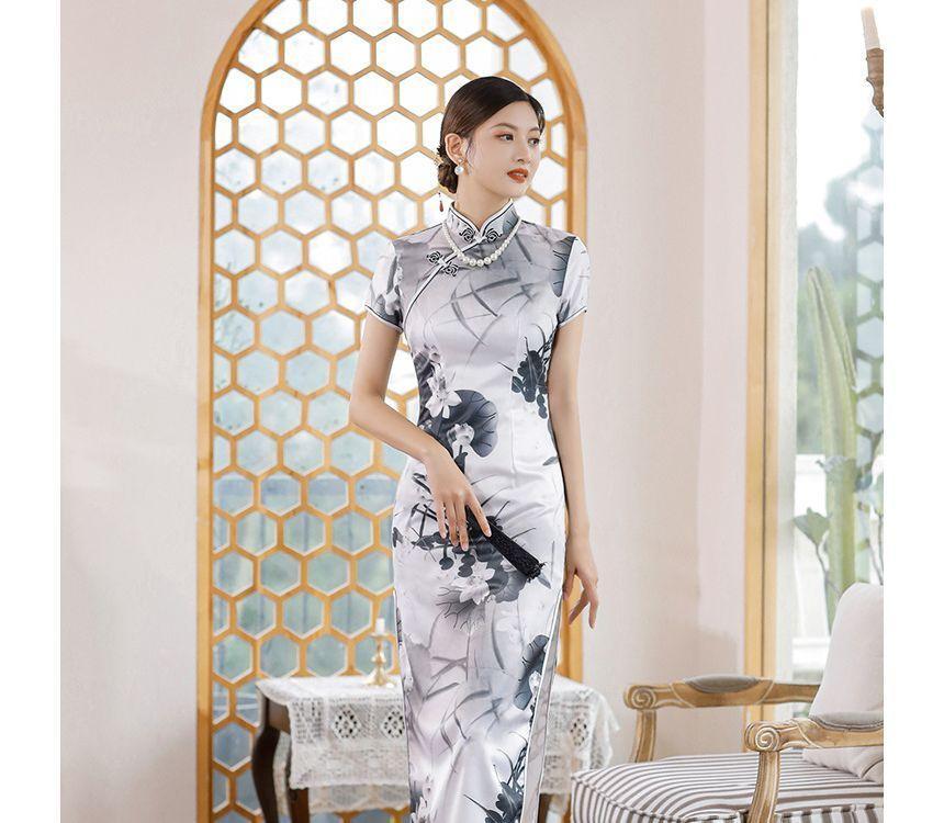 Short-Sleeve Floral Print  Midi Sheath Qipao Product Image