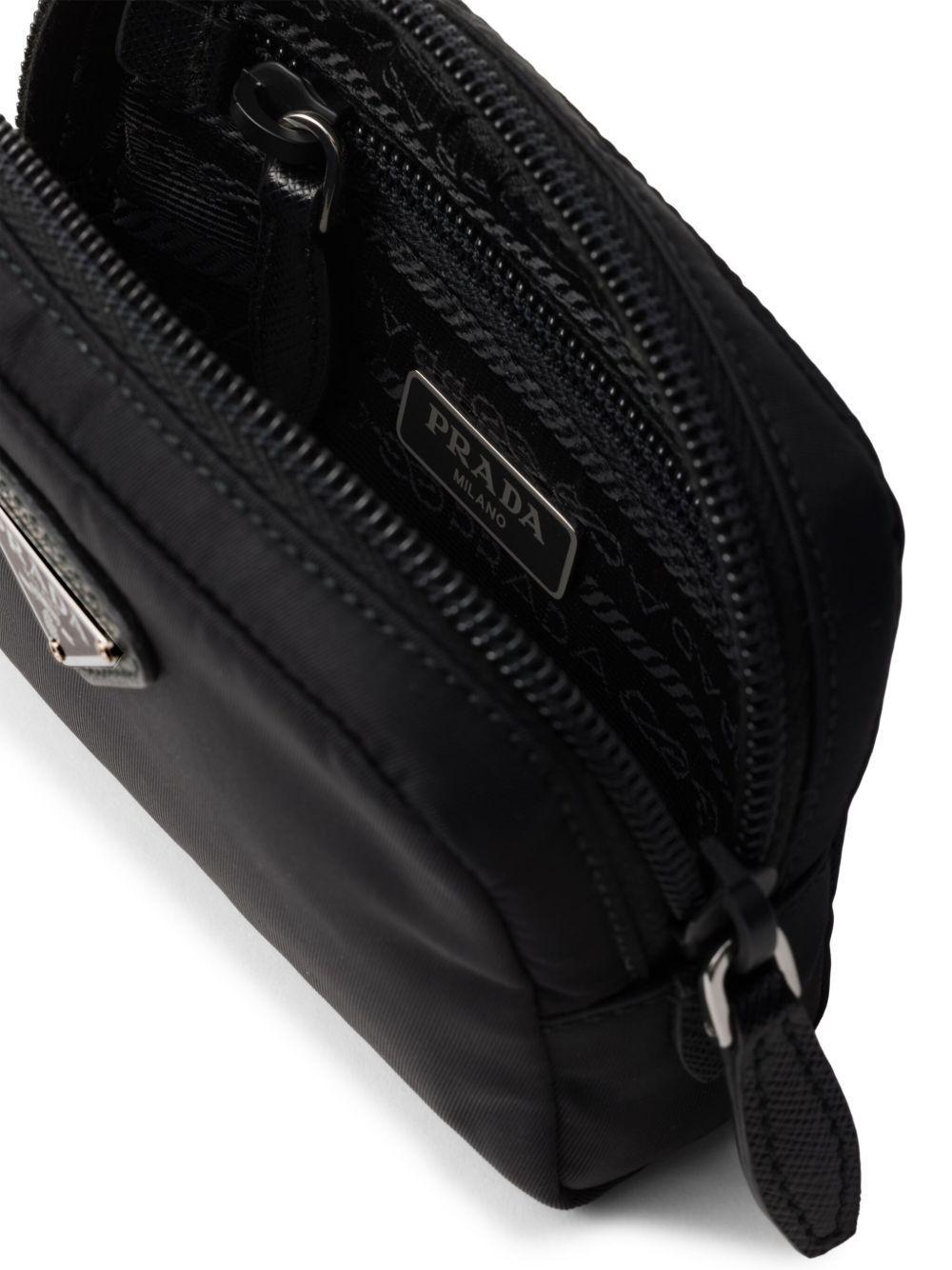 logo-triangle make-up bag Product Image