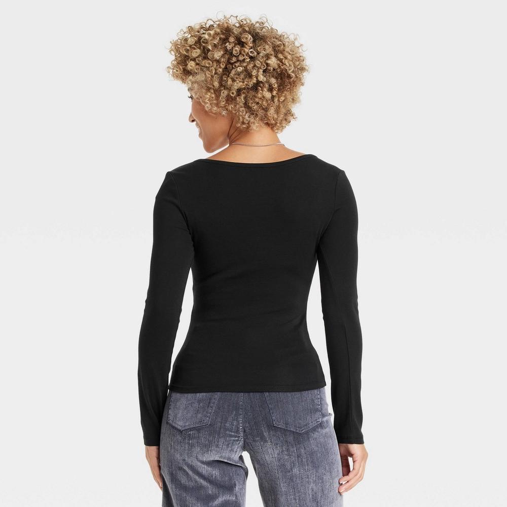 Womens Fitted Long Sleeve Scoop Neck T-Shirt - Universal Thread Black XS Product Image
