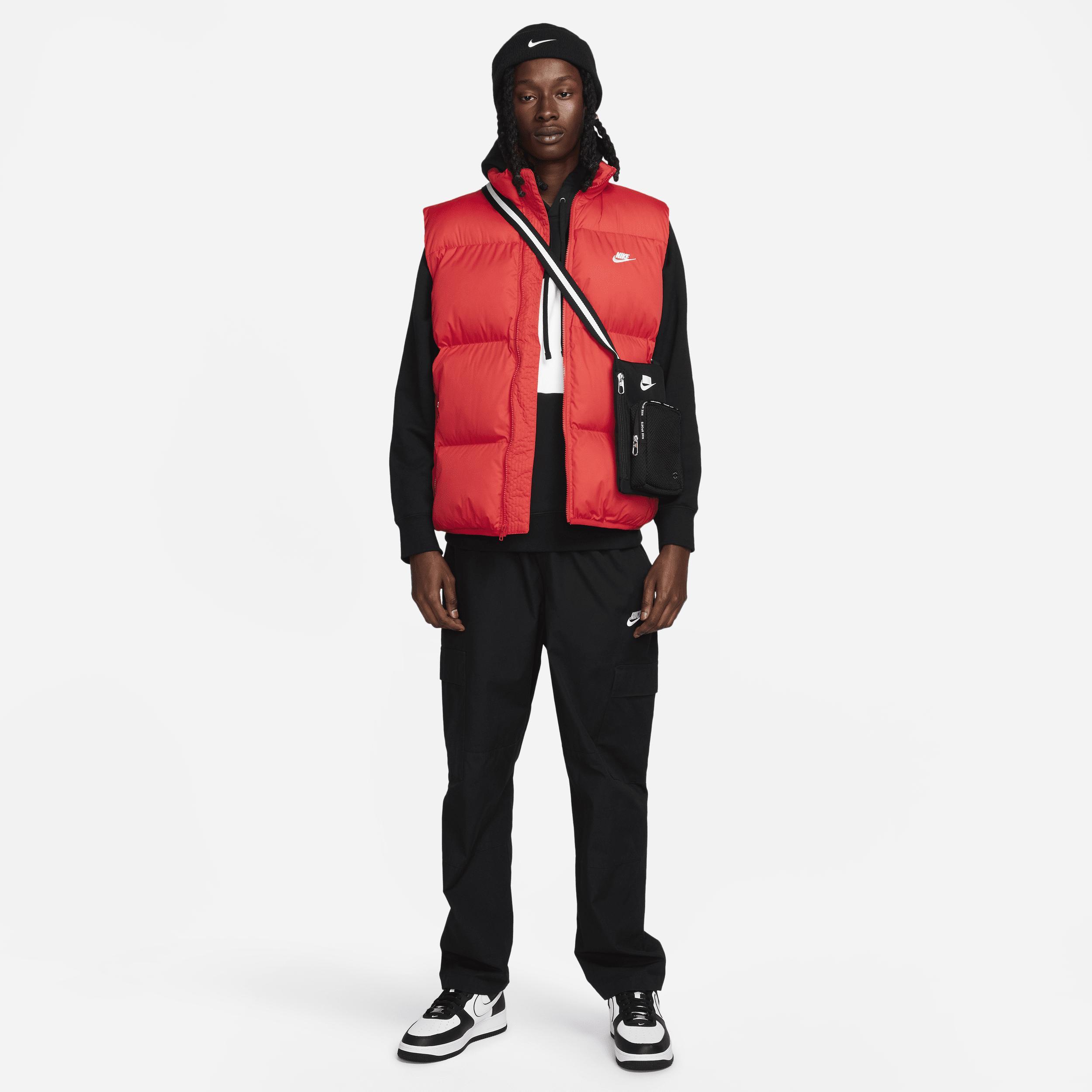 Nike Club puffer vest Product Image