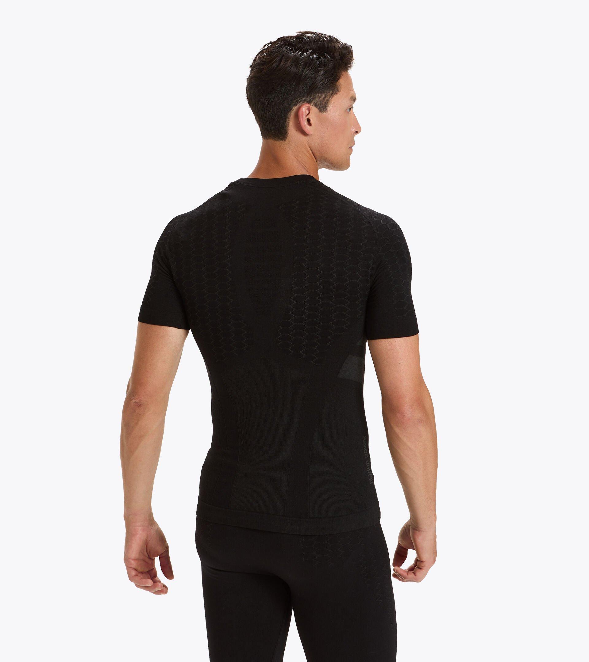 SS T-SHIRT ACT Product Image