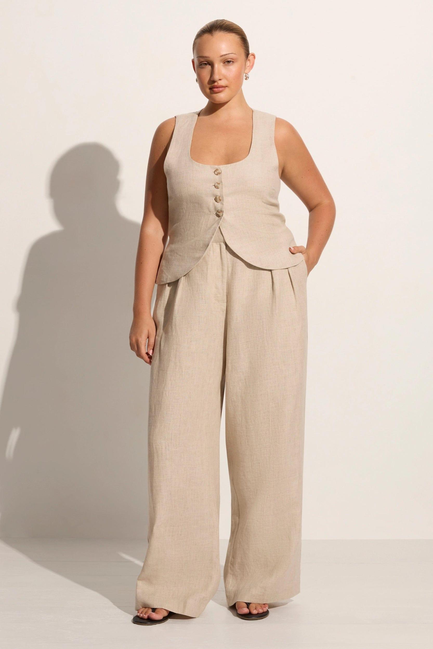 Stanze Vest Natural Product Image