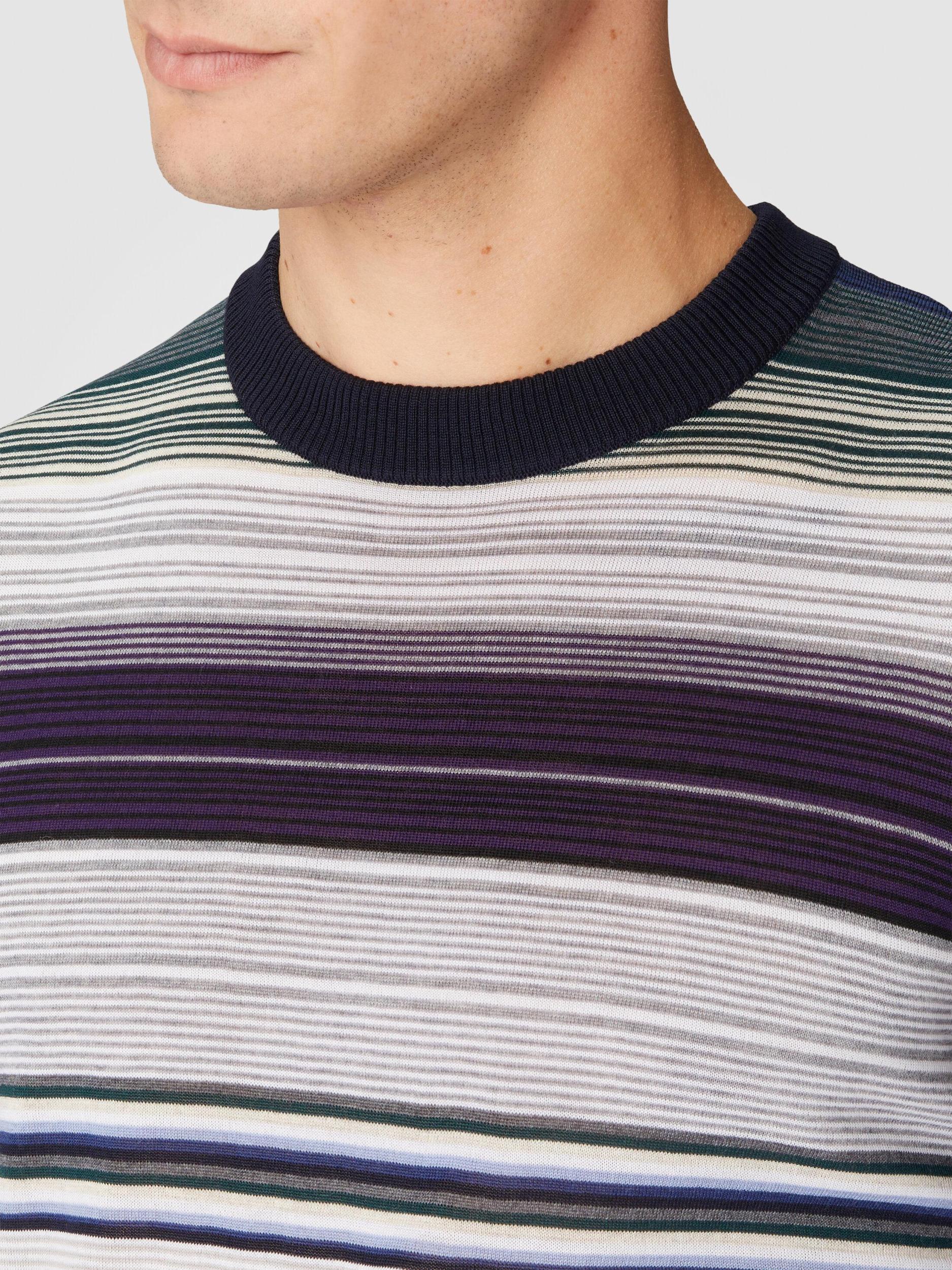 Wool turtleneck sweater Product Image