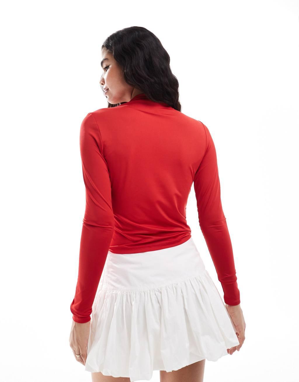 Vero Moda long sleeved ruched jersey top in cherry red Product Image