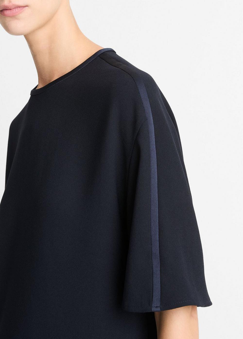 Womens Satin-Trimmed Crepe T-Shirt, Off White, Size L Vince Product Image