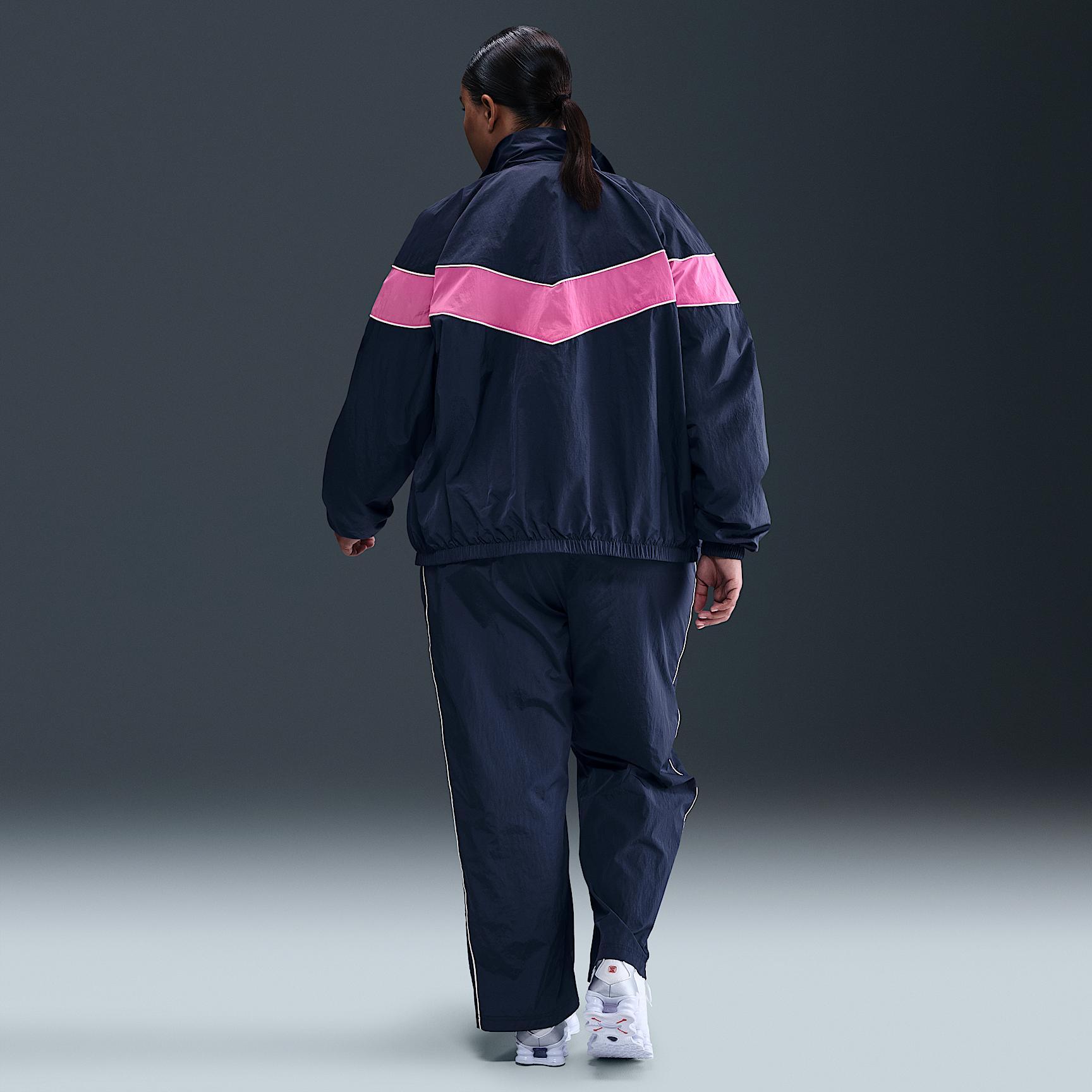 Nike Windrunner Women's Loose UV Woven Full-Zip Jacket (Plus Size) Product Image