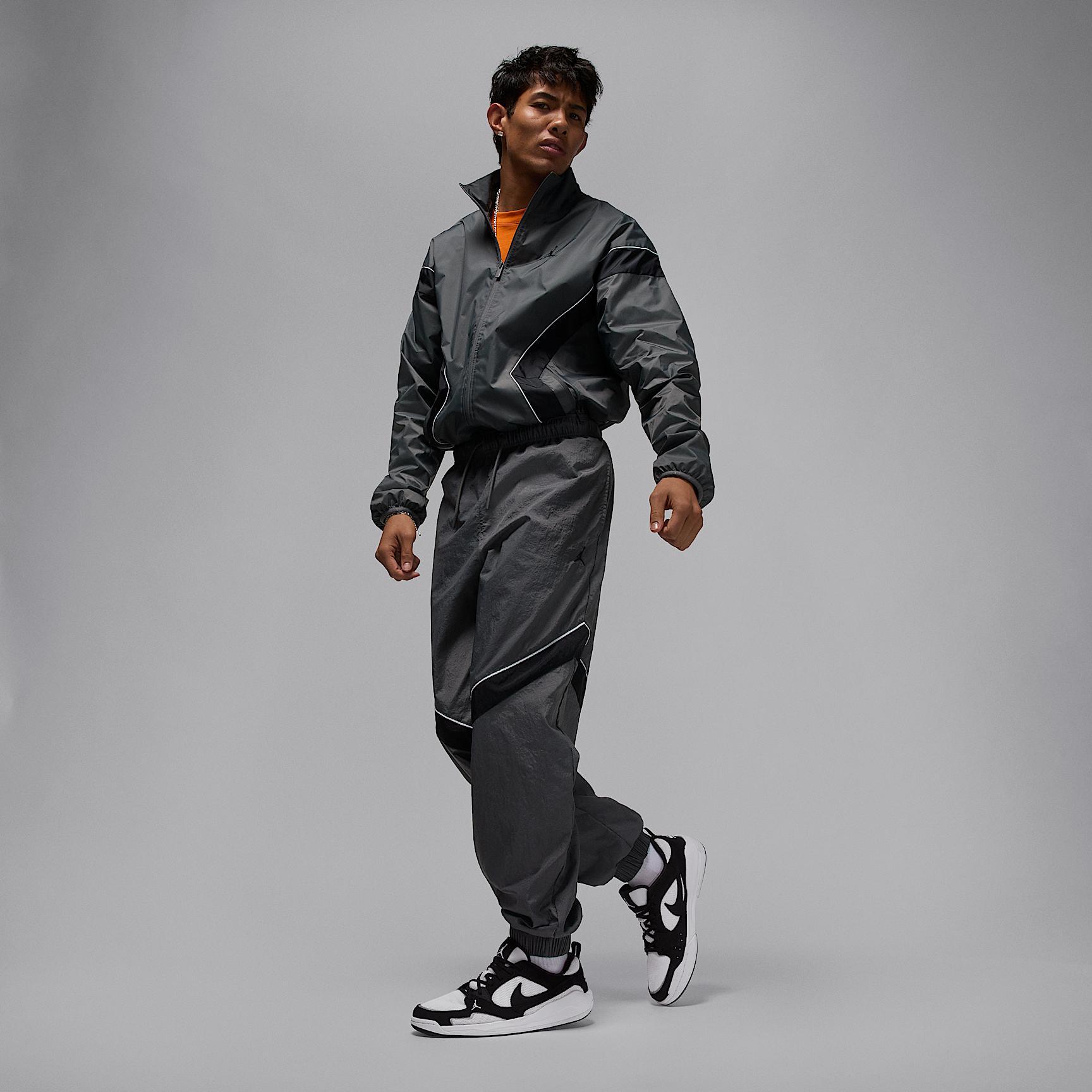 Men's Jordan CMFT Era Shoes Product Image