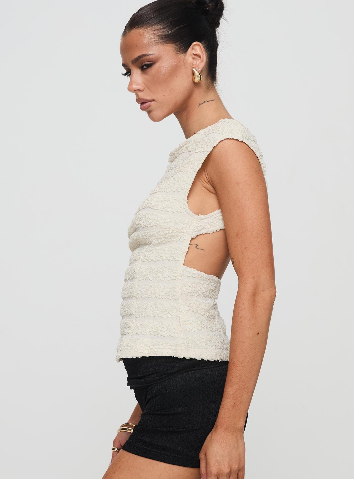Uno Tie Top Porcelain Product Image