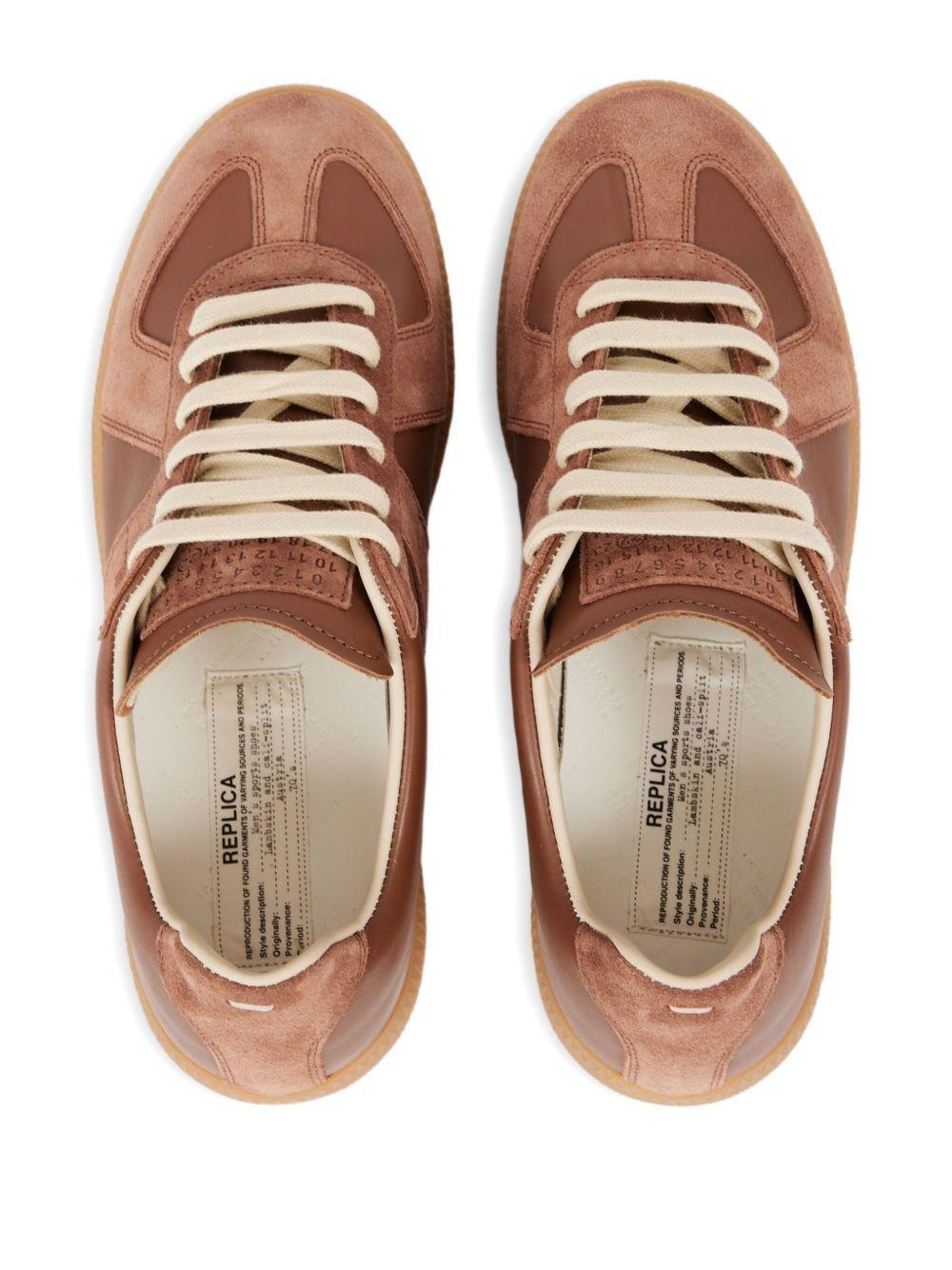 Replica sneakers Product Image