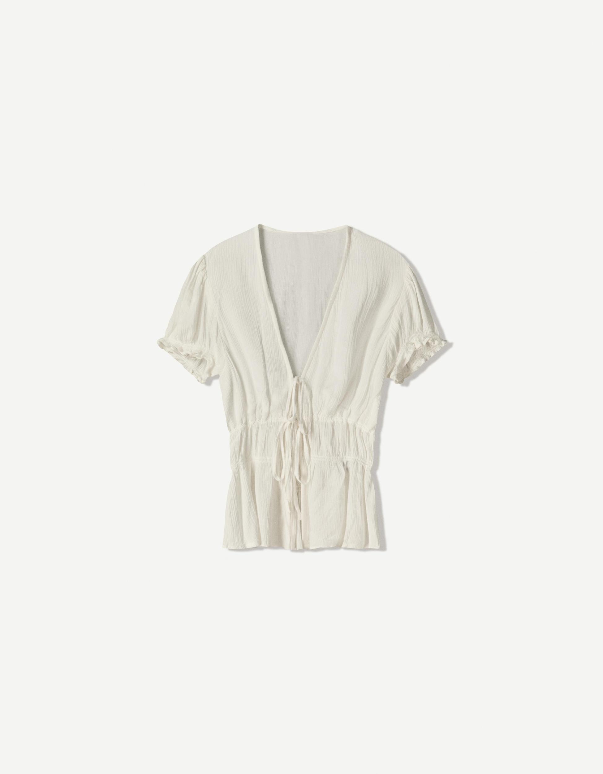 Short sleeve gathered shirt with ties Product Image